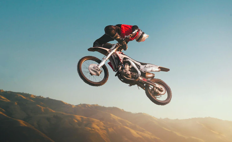 4 possible mistakes while riding a dirt bike-Ways to avoid them