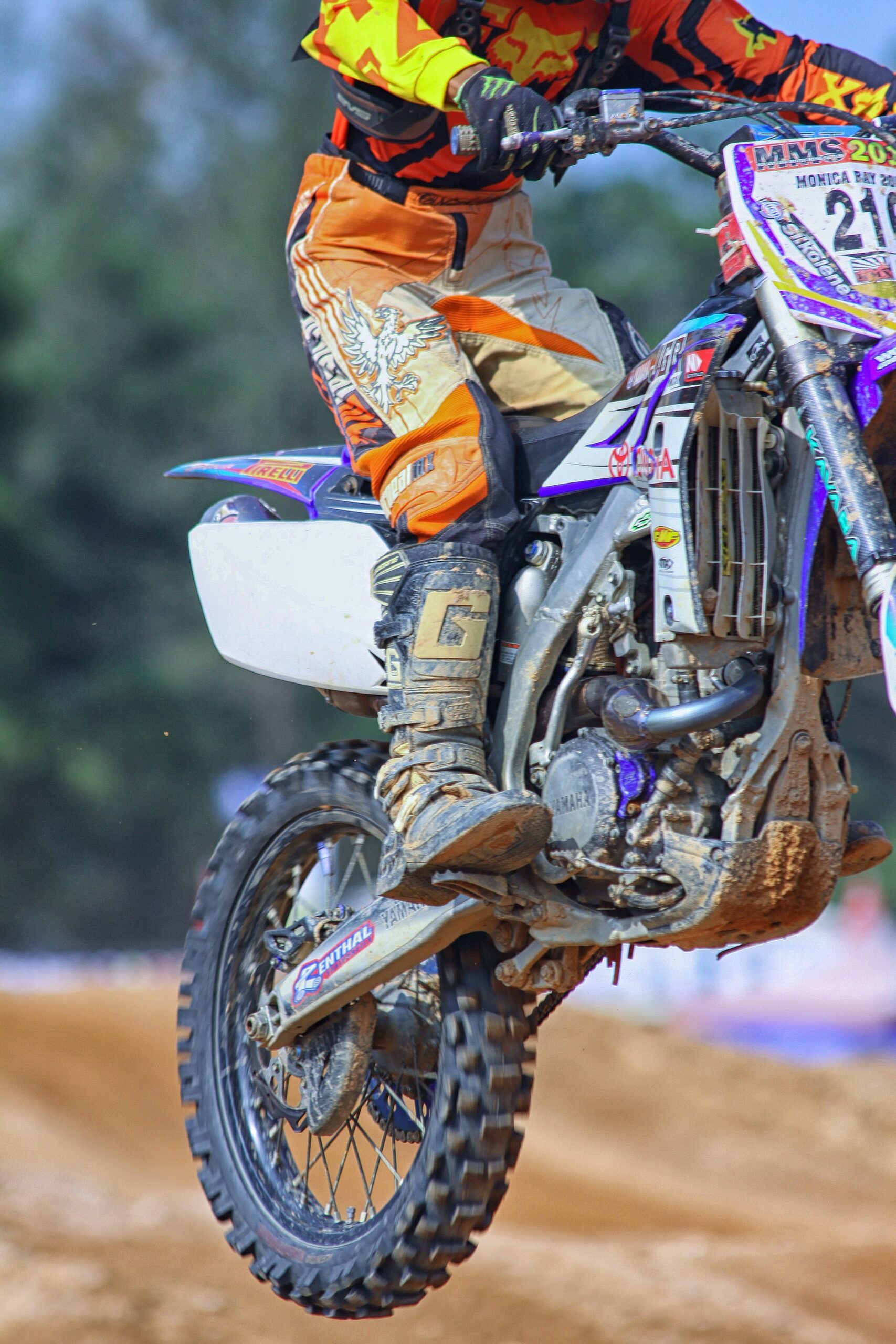 Top 8 Off-Road Riding Tips: Sharpen your dirt bike riding Skills